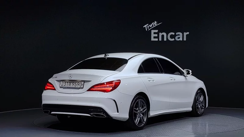 Mercedes-Benz CLA-Class