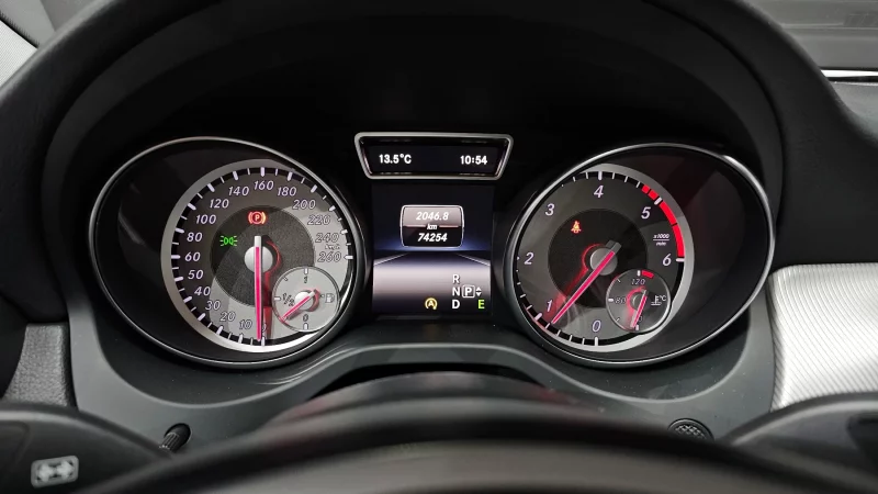 Mercedes-Benz GLA-Class