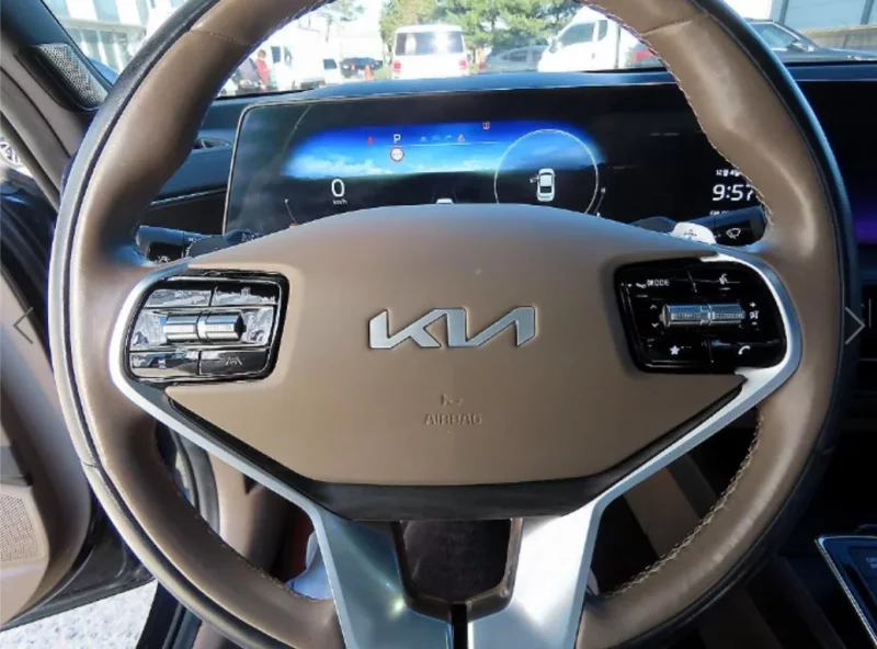 Kia K8