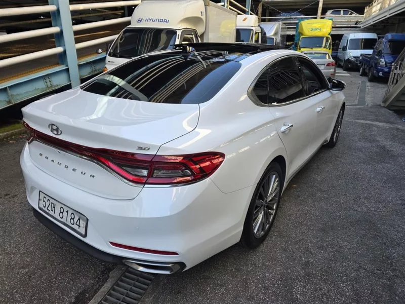 Hyundai Grandeur