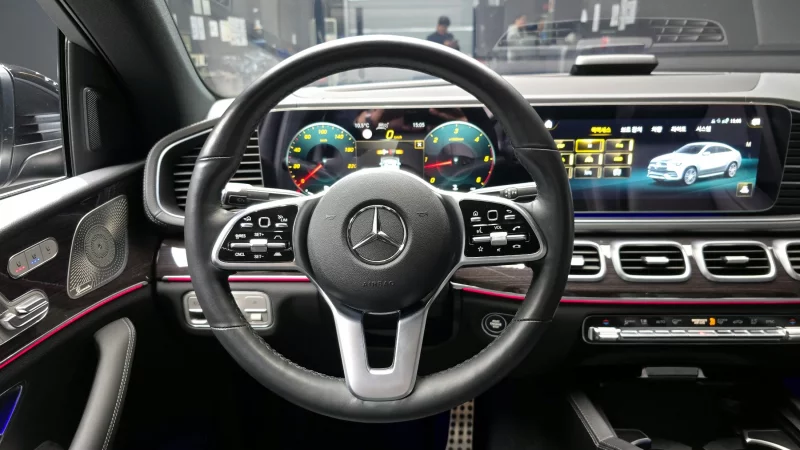 Mercedes-Benz GLE-Class