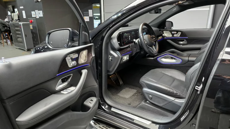 Mercedes-Benz GLE-Class