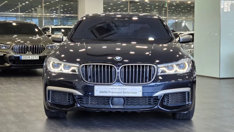 BMW 7-Series