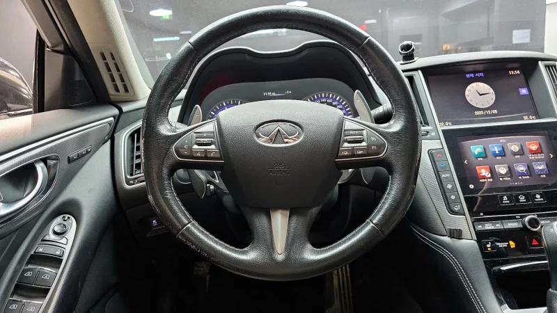 Infiniti Q50