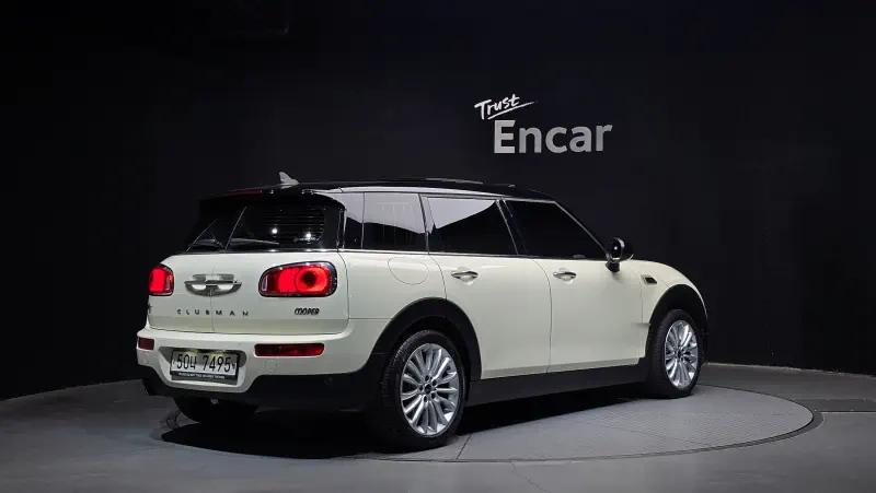 MINI Clubman