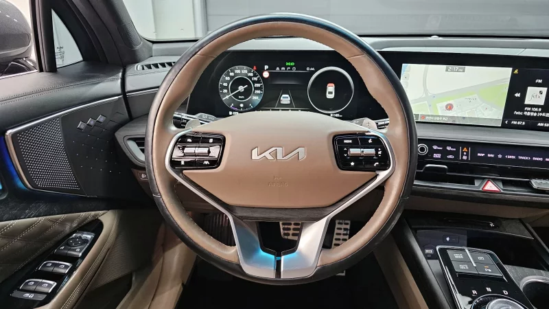 Kia K8
