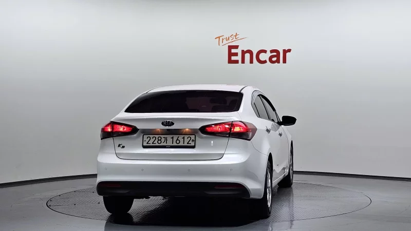 Kia K3