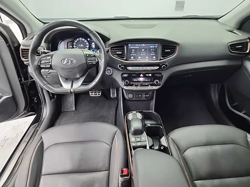 Hyundai Ioniq