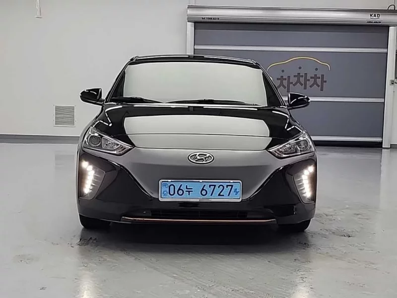 Hyundai Ioniq