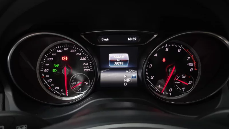 Mercedes-Benz GLA-Class