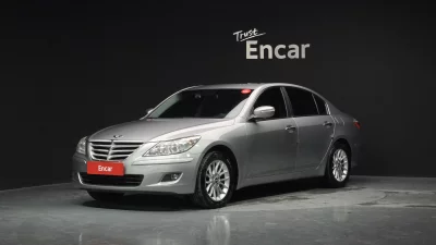 Hyundai Genesis