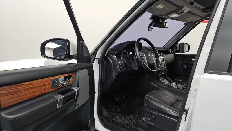 Land Rover DISCOVERY