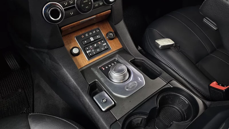 Land Rover DISCOVERY