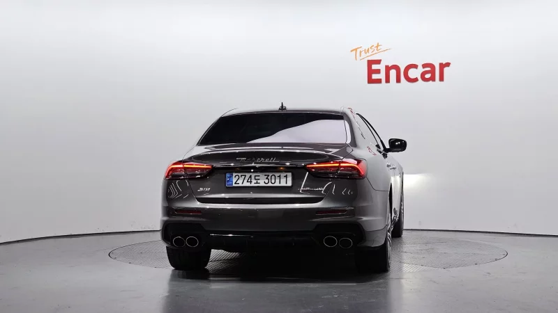 Maserati QUATTROPORTE