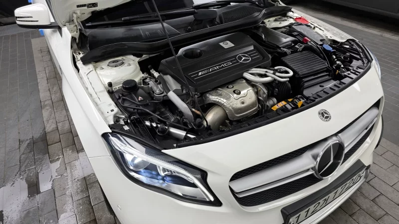 Mercedes-Benz GLA-Class