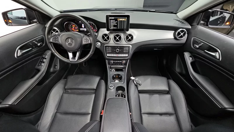 Mercedes-Benz GLA-Class