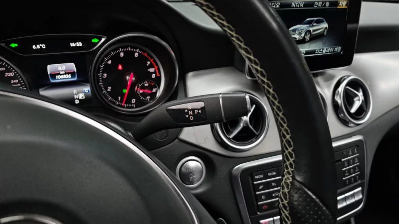 Mercedes-Benz GLA-Class