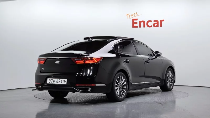 Kia K7