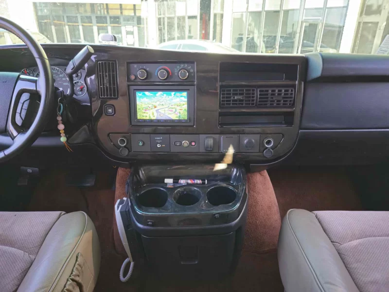 Chevrolet Express Van