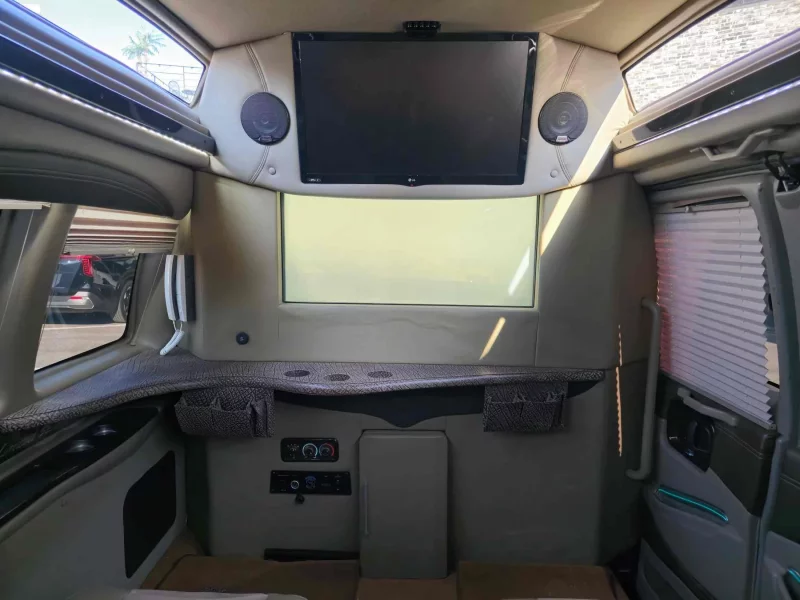 Chevrolet Express Van