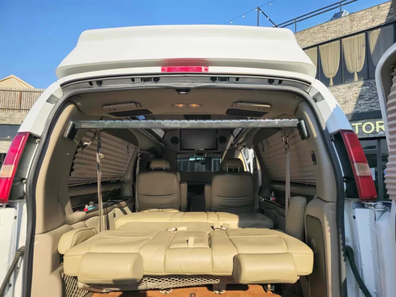 Chevrolet Express Van