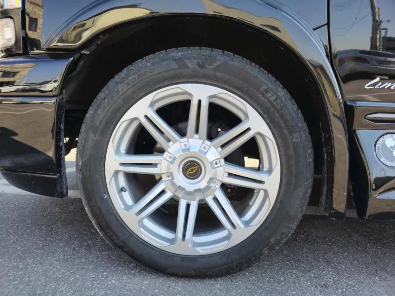 Chevrolet Express Van