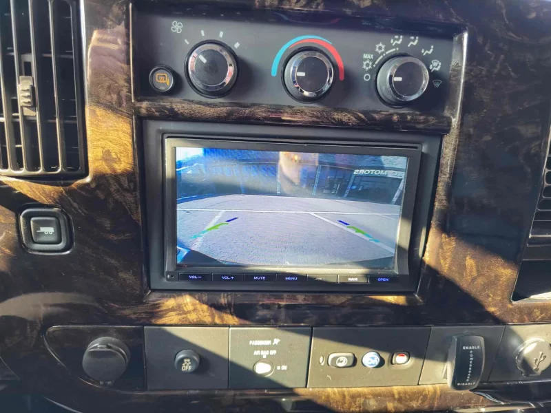 Chevrolet Express Van