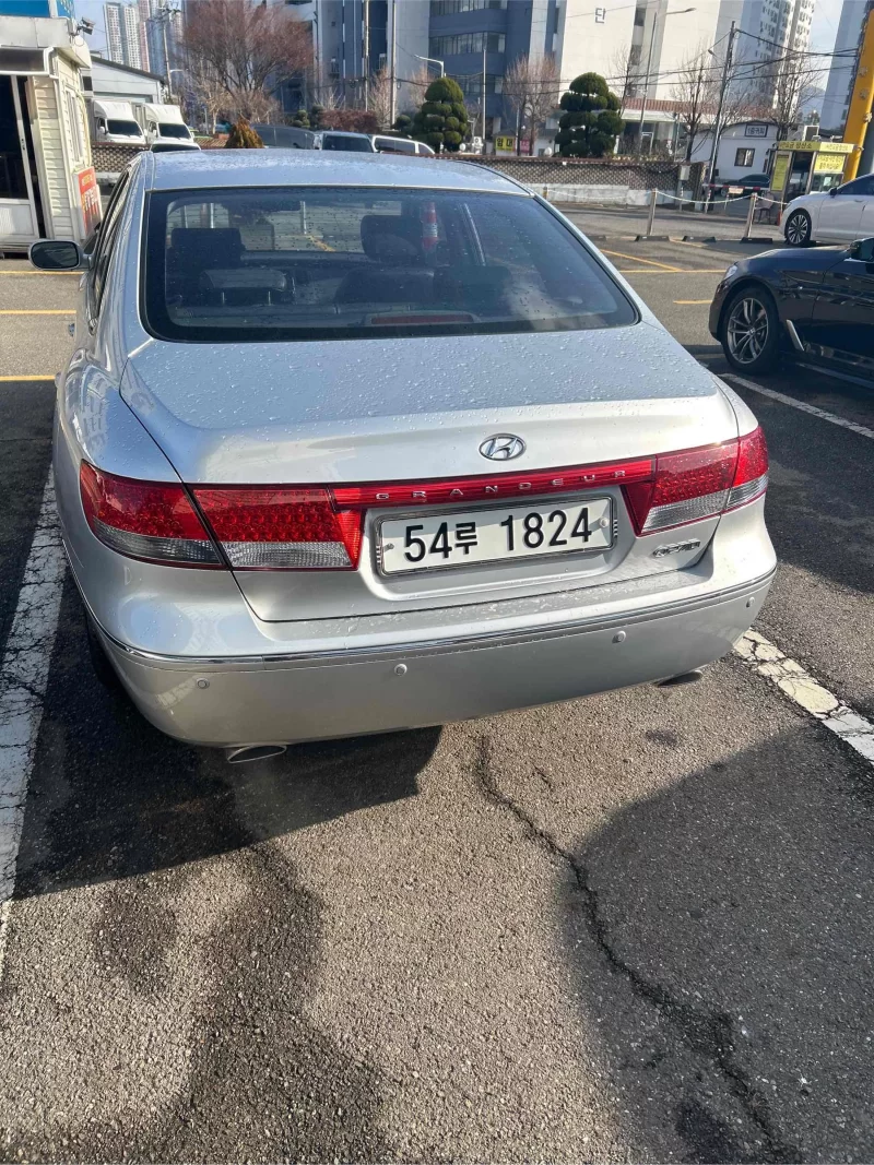 Hyundai Grandeur