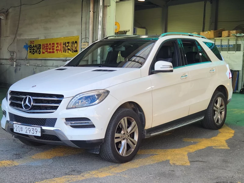 Mercedes-Benz M-class