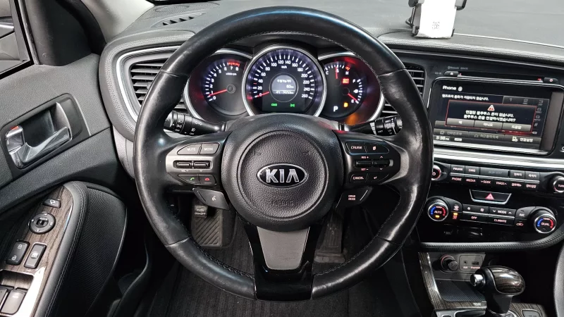Kia K5
