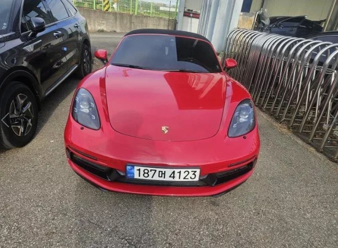 Porsche 718