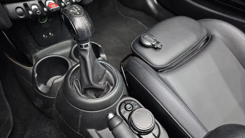 MINI Cooper Convertible