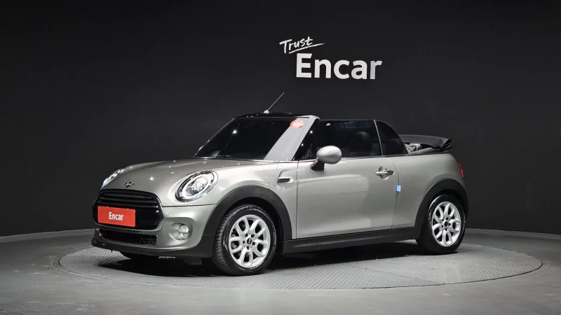 MINI Cooper Convertible