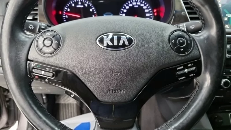 Kia K9