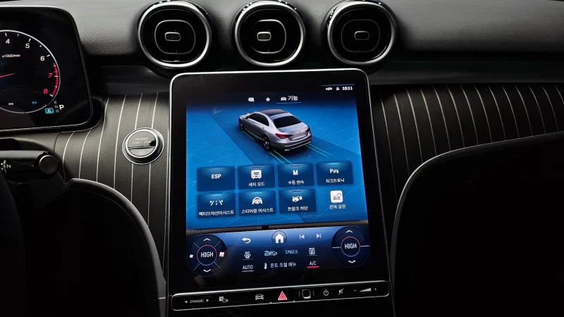 Mercedes-Benz C-Class