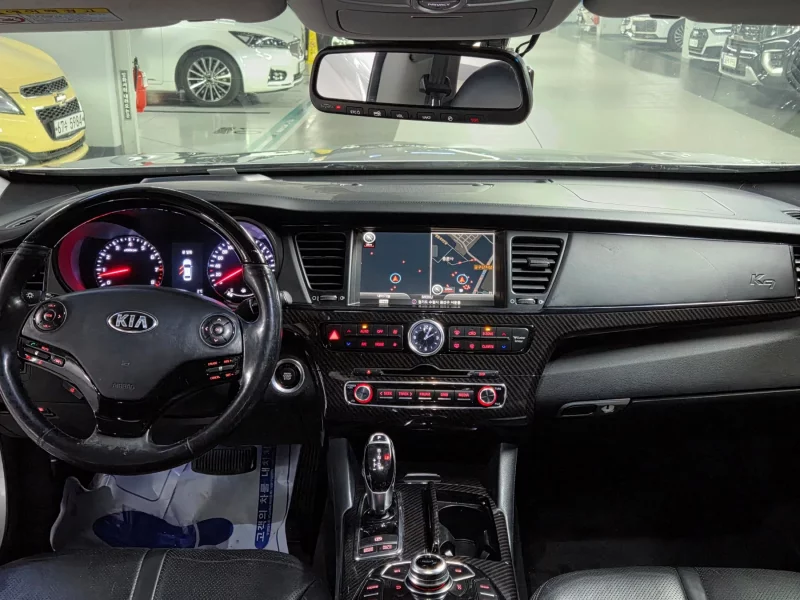 Kia K9