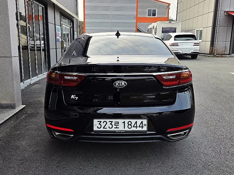 Kia K7