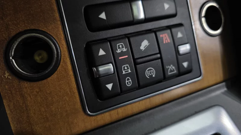 Land Rover DISCOVERY