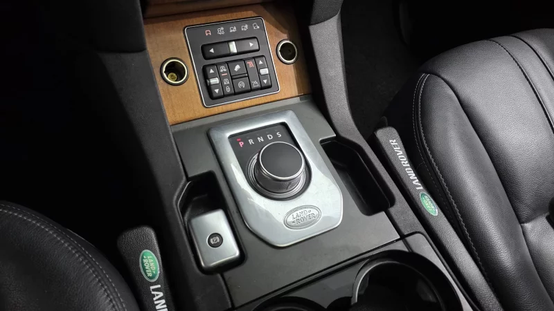 Land Rover DISCOVERY