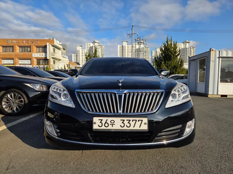 Hyundai Equus