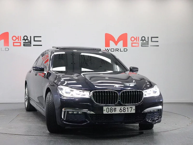 BMW 7-Series