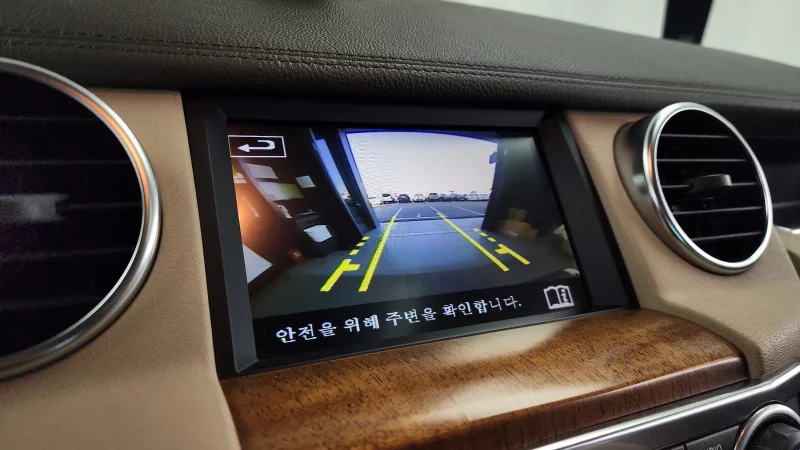 Land Rover DISCOVERY