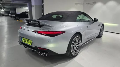 Mercedes-Benz SL-Class