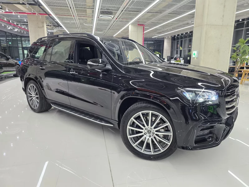 Mercedes-Benz GLS-Class