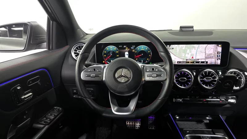 Mercedes-Benz GLA-Class