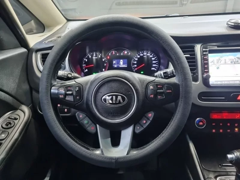 Kia Carens