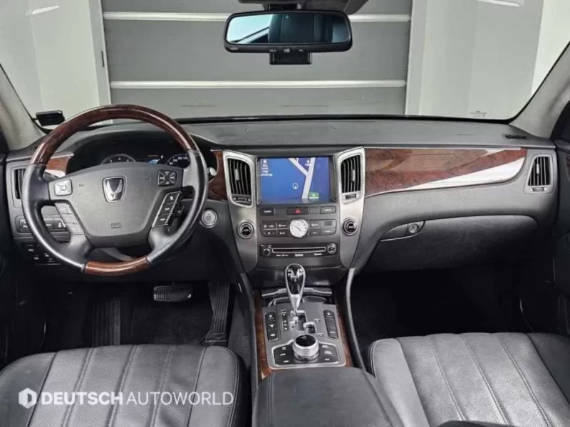 Hyundai Equus