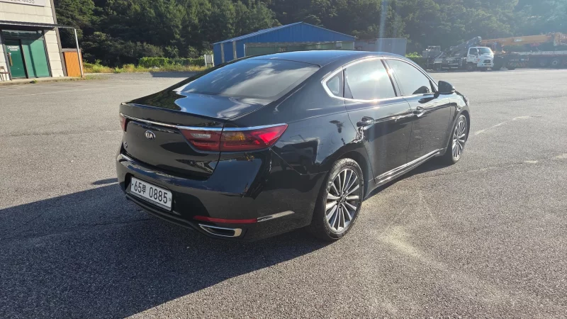 Kia K7