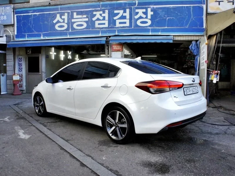 Kia K3