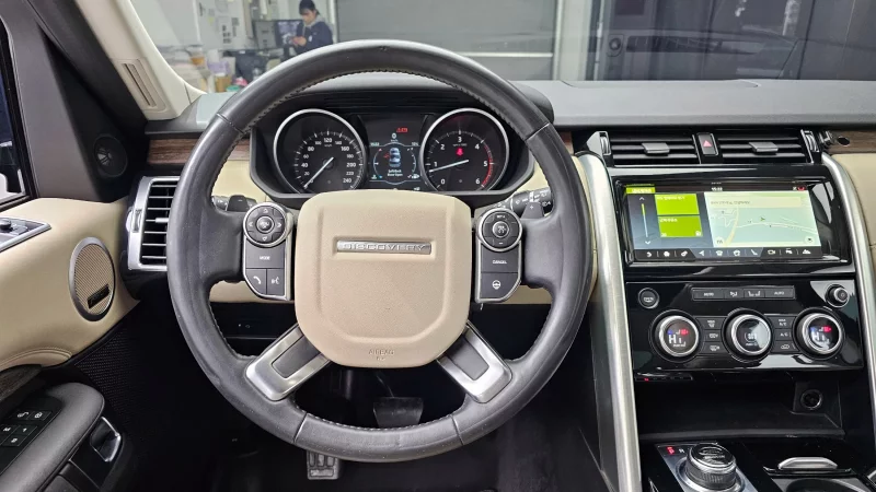 Land Rover DISCOVERY